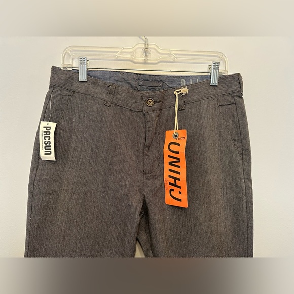 Bullhead Dillon California Black & White Mini Herringbone Chino Pants - Picture 2 of 4